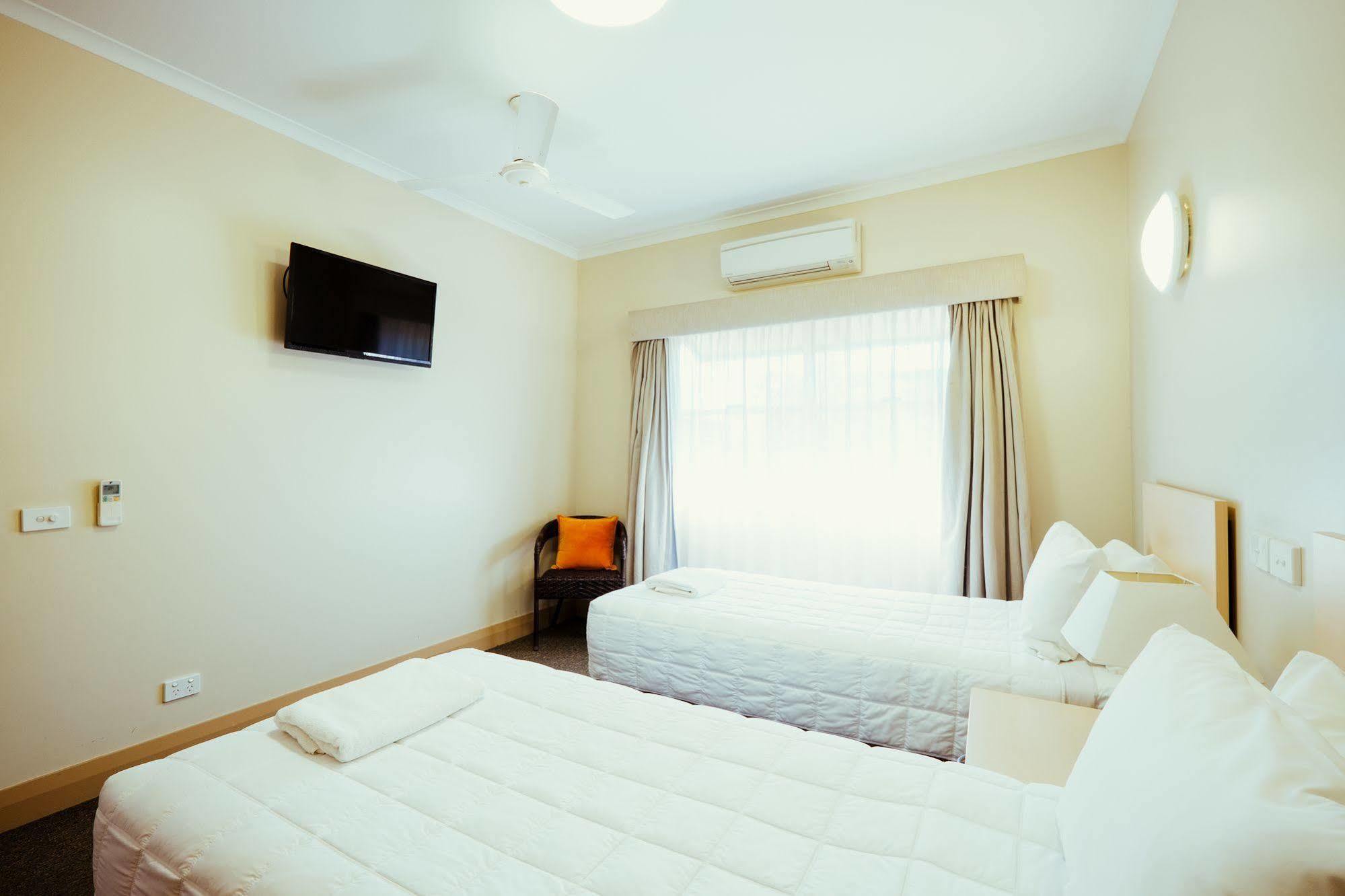Club Motor Inn Narrabri Eksteriør bilde